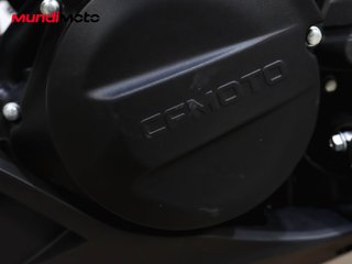CFMOTO 700MT