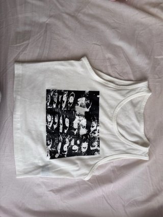 Camiseta sin mangas con estampado