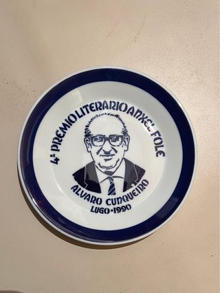 Sargadelos - Plato Álvaro Cunqueiro