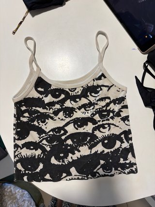 Tops varios