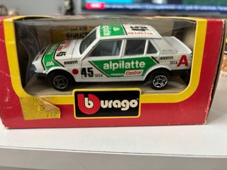 Bburago Auto  1/43