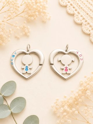 2 pcs. Colgantes Corazón Niña y Niño