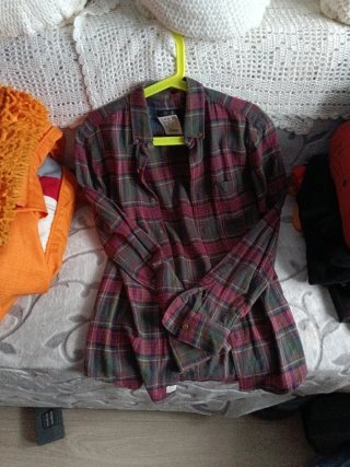 2 Camisas de cuadros nuevas