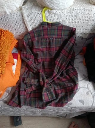2 Camisas de cuadros nuevas