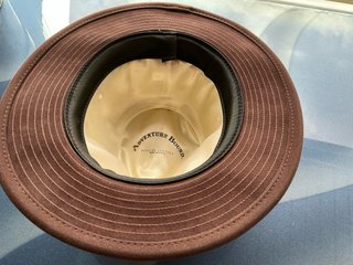 2 Sombreros Piel Indiana Jones color Marrón