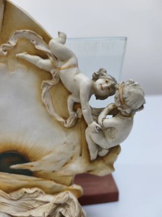 Plafon de pared antiguo porcelana figuras querubin