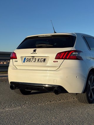 Peugeot 308 2018