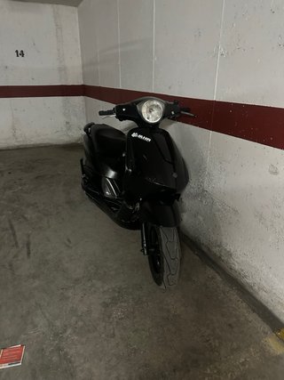 Piaggio Fly 50 Negra