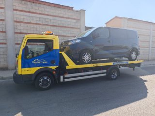 Nissan Cabstar 2007