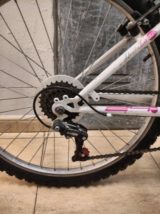 Bicicleta BH niña