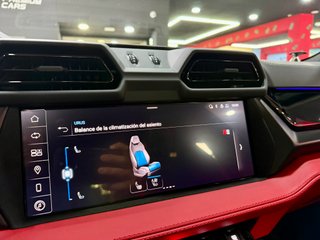 Lamborghini URUS SE 800cv