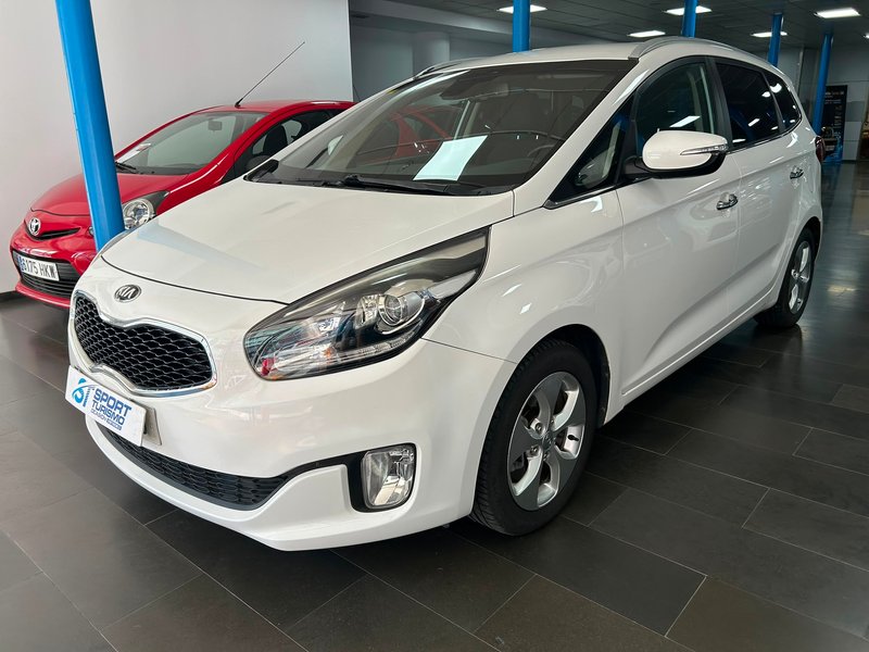 KIA Carens 2013 - foto 1