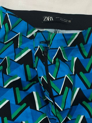 Pantaloni Zara vita alta fantasia geometrica tg S