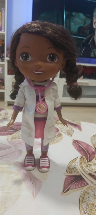 Muñeca Doctora Juguetes