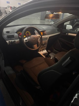 Opel Astra 2007