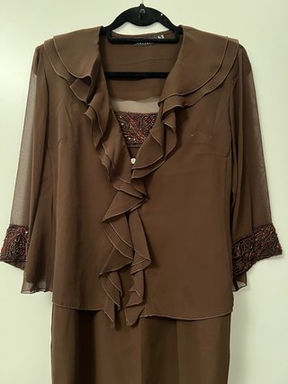 Vestido de fiesta con chaqueta