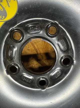 Rueda Repuesto C-Max Ecoboost + Gato