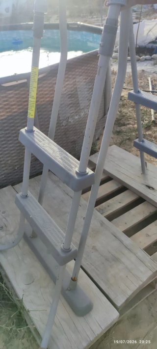 Escalera para piscina metal/plástico