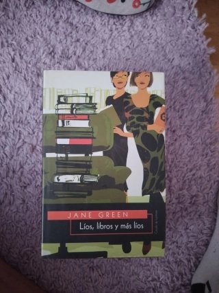 Líos, libros y más líos
