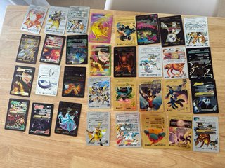 Lote Cartas Pokémon Doradas y Holográficas