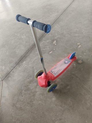 Patinete infantil 3 ruedas rojo