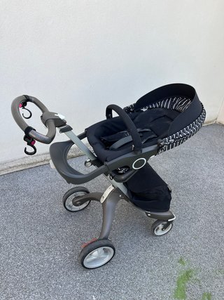 Carro bebé silla + capazo Stokke Xplory negro.