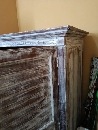 Armario antiguo restaurado