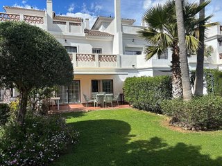 Casa adosada en venta en Pinos de Alhaurín - Periferia en Alhaurín de la Torre