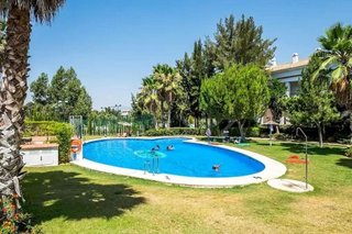 Casa adosada en venta en Pinos de Alhaurín - Periferia en Alhaurín de la Torre