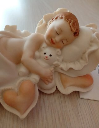 Scultura Giuseppe Armani Florence bambino che dorm