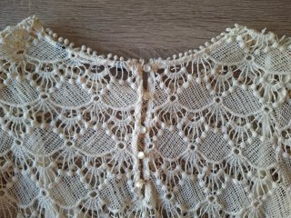 Vestido Zara Beige Encaje Manga Larga