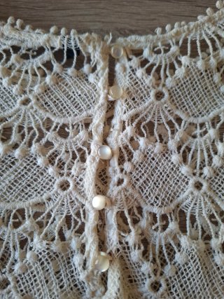 Vestido Zara Beige Encaje Manga Larga