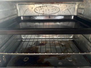 Horno tostador Westinghouse WKTOK4303SV