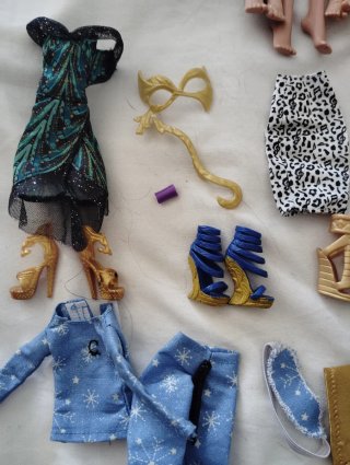 Ropa y Accesorios Monster High