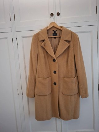 Abrigo beige mujer