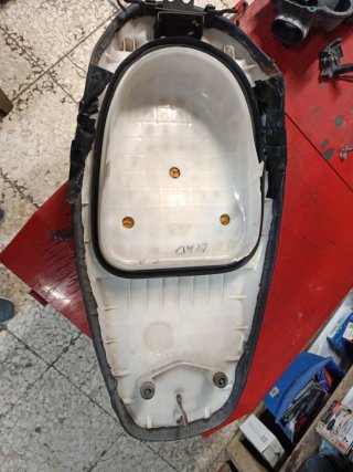 Asiento Honda Lead Negro