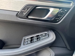 Porsche Macan T - Nacional - 9.900 kms - Nuevo