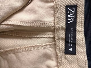 Pantalones beige