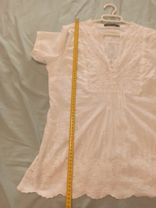 Camisa blanca bordada M