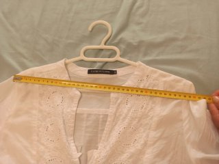 Camisa blanca bordada M