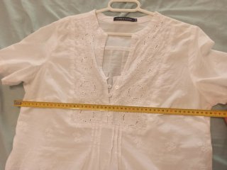 Camisa blanca bordada M