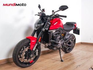 DUCATI MONSTER 937