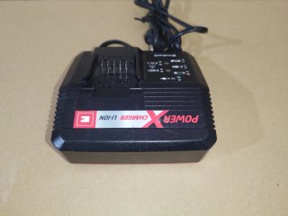 Cargador Einhell Power X-Change Li-Ion