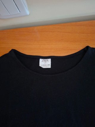 Camiseta Zara manga corta negra