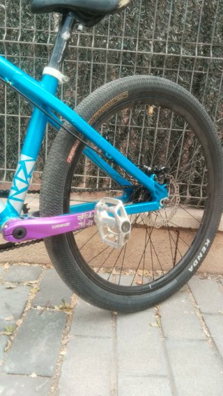 Bicicleta dirt jump