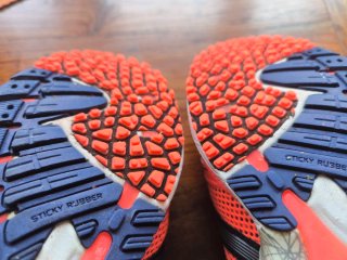 Zapatillas rápidas Adidas adizero mana 7. Talla 40