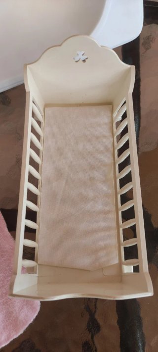 Cuna muñeca Barriguitas