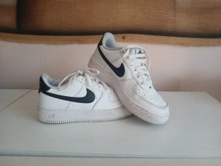 Nike Air Force 1 Blancas Talla 35.5