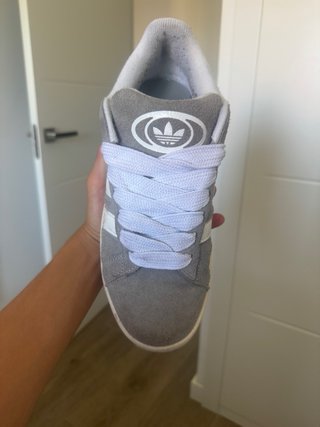 Adidas Campus
