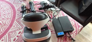Pacchetto PS4 500GB + PS4 VR + Volante